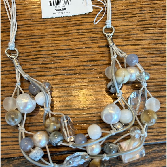Ann Taylor necklace. Beautiful silver/ white/ pearl/ beige. 20”-22”. NWT - Picture 2 of 4